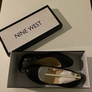 Brand new Nine West flats
